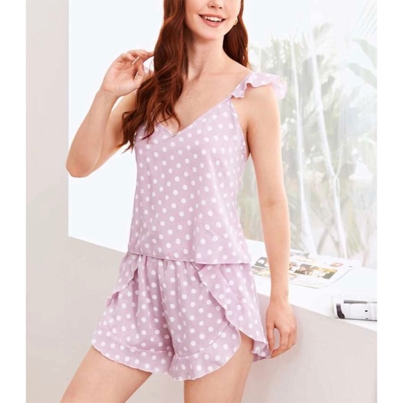 Other - Pink polka dot pajamas set New ✨💕